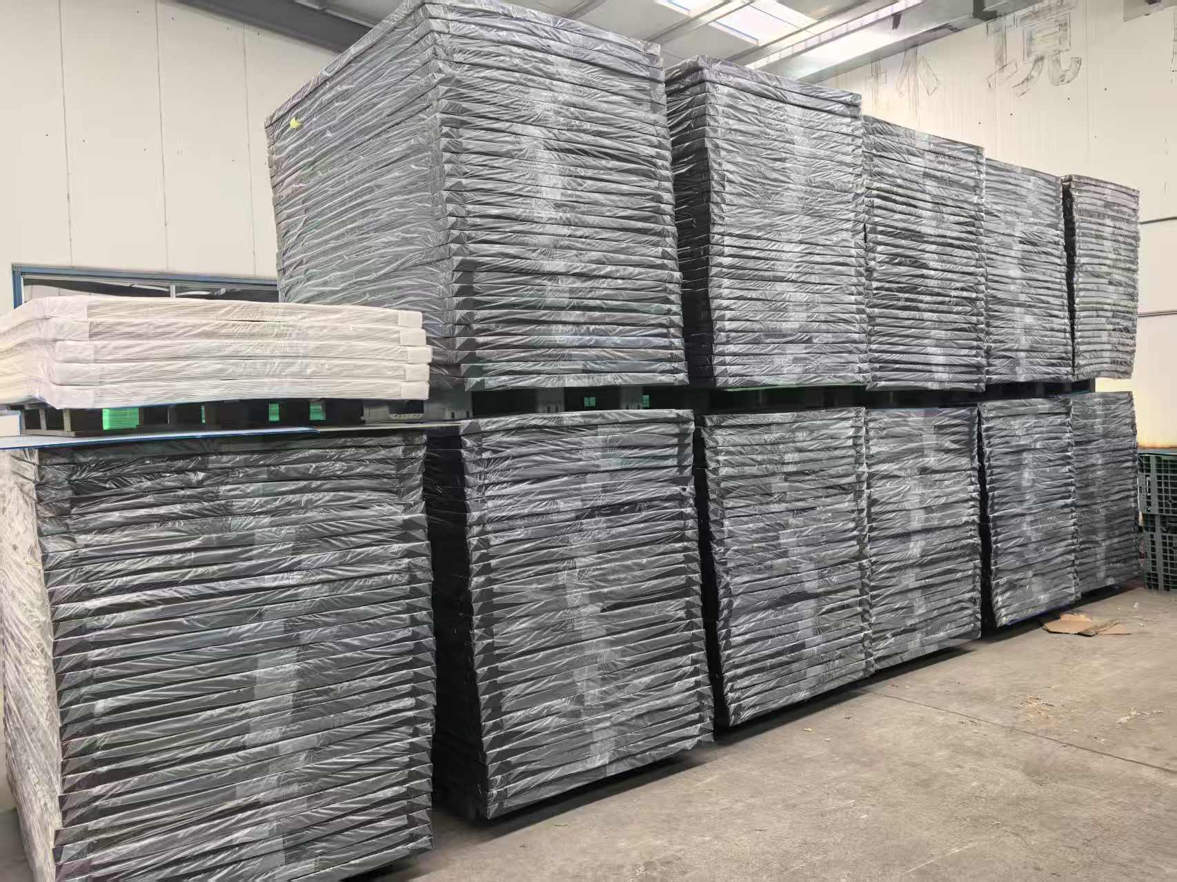 The Durable and Versatile Corflute Sheet for Multiple Uses
